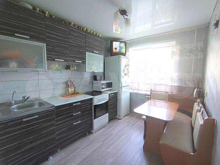 3-к. квартира, 65,4 м², 1/9 эт.