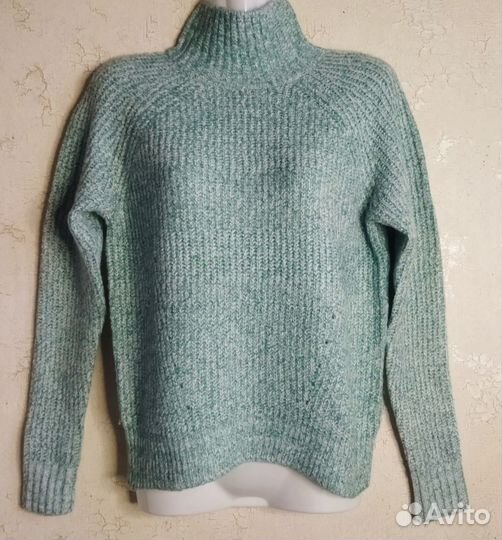 Свитер женский новый