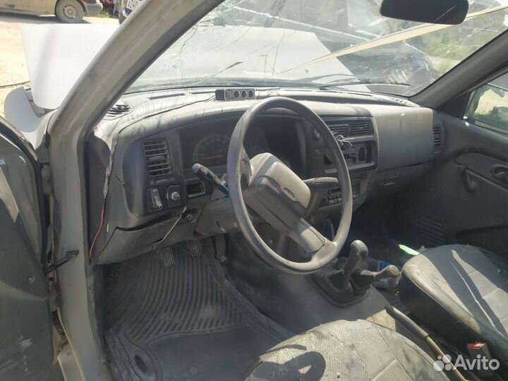 Mitsubishi l200 разбор