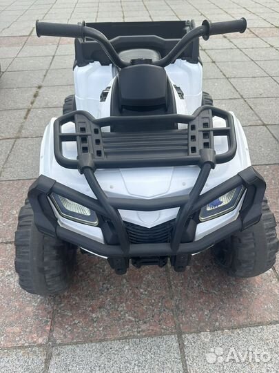 Детский электромобиль квадроцикл бу