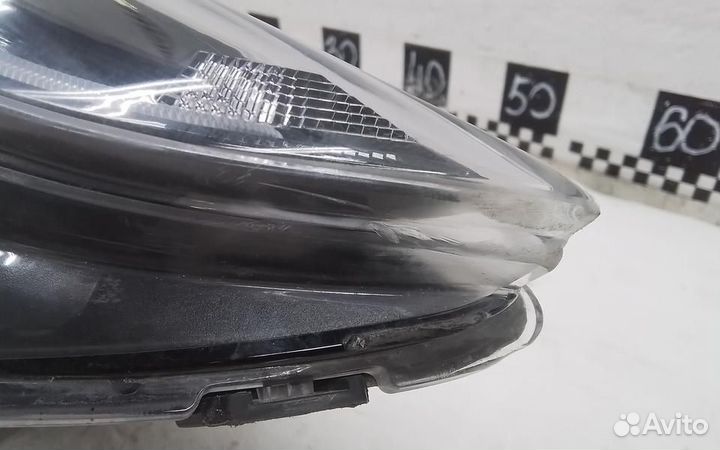 Фара дхо правая Hyundai Santa Fe 4 LED