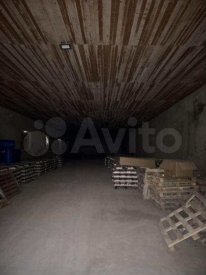 Свободного назначения, 700 м²