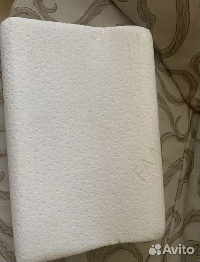 Подушка ортопедическая