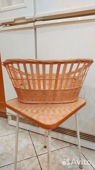 Корзинка плетенная
