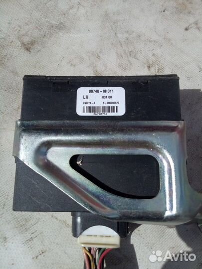 Блок управления центральным замком Peugeot 107