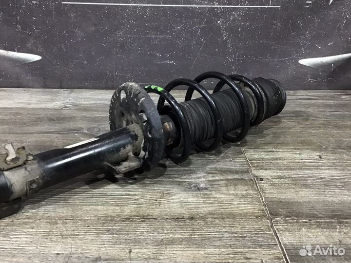 Стойка передняя Skoda Rapid Volkswagen Polo