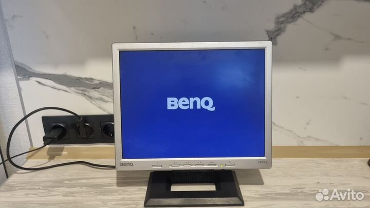 Монитор Benq q5t3
