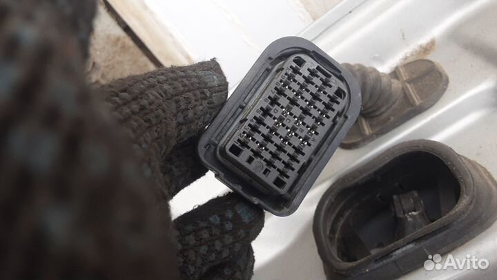 Дверь передняя правая renault megane 3 2013 рест