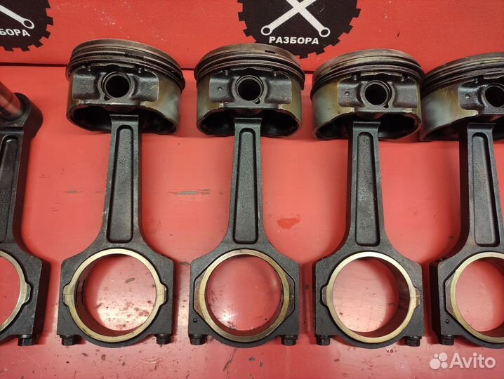 Поршень и шатун Jaguar XJ8; XK8 4.0 AJ26