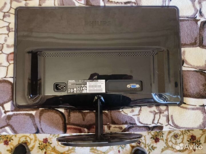 Монитор Philips 197E3l 17-18