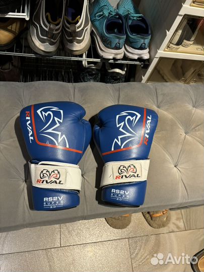 Боксёрские перчатки rival