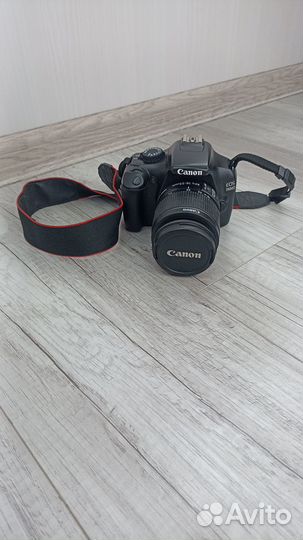 Фотоаппарат Canon EOS 1100D