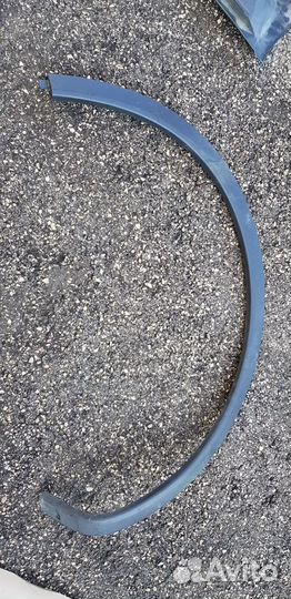 Porsche Cayenne 958 Накладка крыла задняя левая