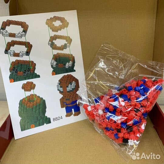 3D конструктор из мини блоков. Человек паук 8824