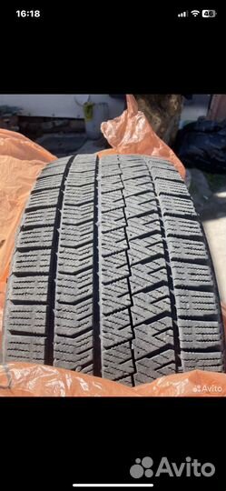 Bridgestone Blizzak VRX 205/55 R16
