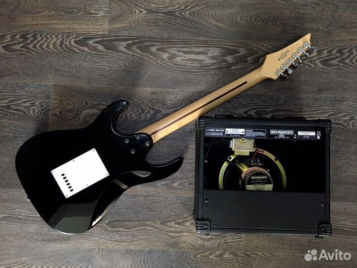 Электрогитара ibanez Gio Комбоусилитель Behringer