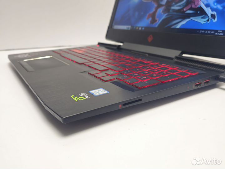 Игровой ноутбук HP Omen 15 GTX1050/SSD512/DDR4