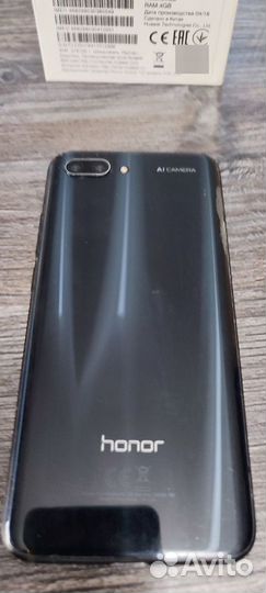 HONOR 10, 4/64 ГБ