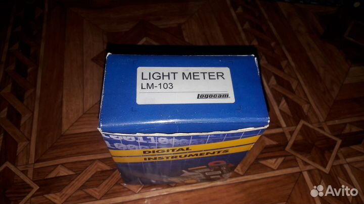 Цифровой измеритель освещенности Logocam LM-103