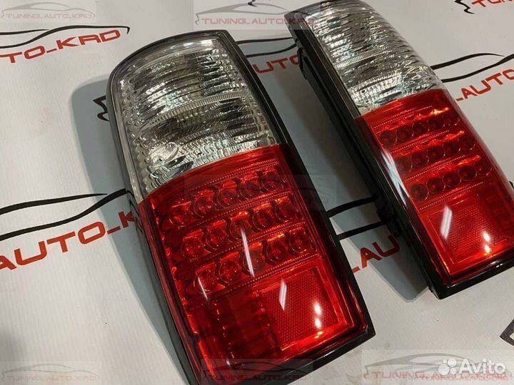 Фонари задние стопы Toyota Land cruiser 80 B6795