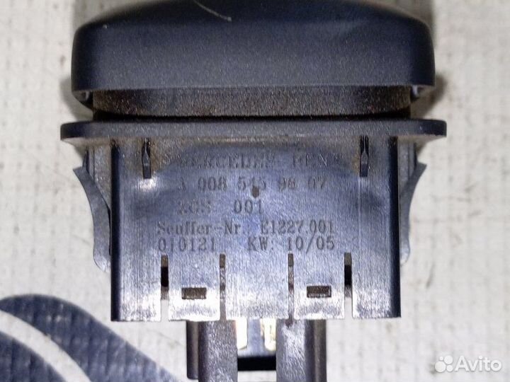 Кнопка Mercedes-Benz Atego