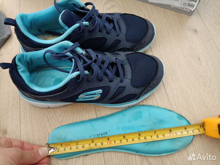 Кроссовки женские skechers 37