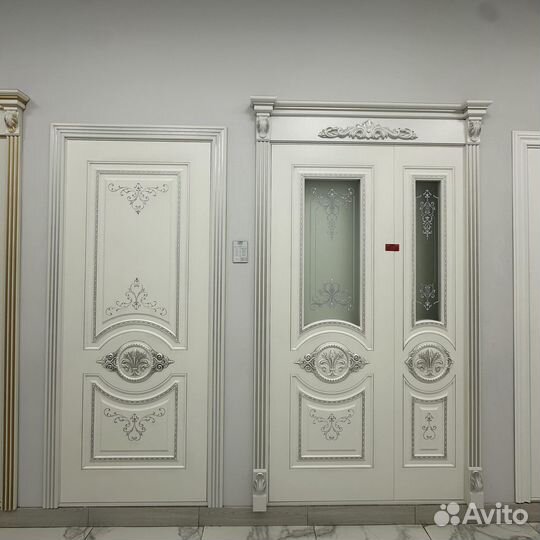 Двери межкомнатные белые o-6776