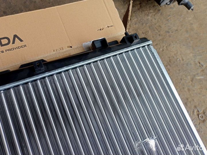 Новый радиатор на Toyota Rav 4 2 поколения