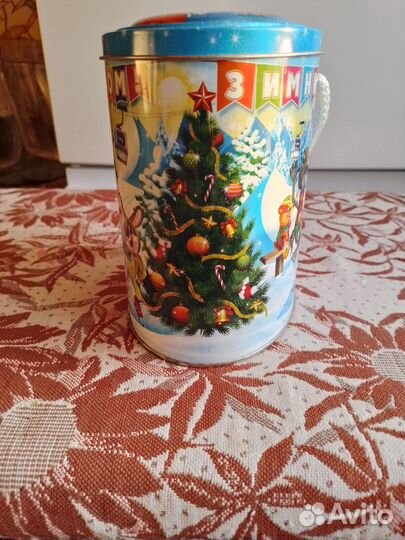 Жестяная коробка для Новогодних подарков