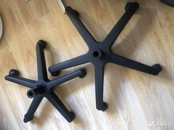 Зачасти для компютерного кресла