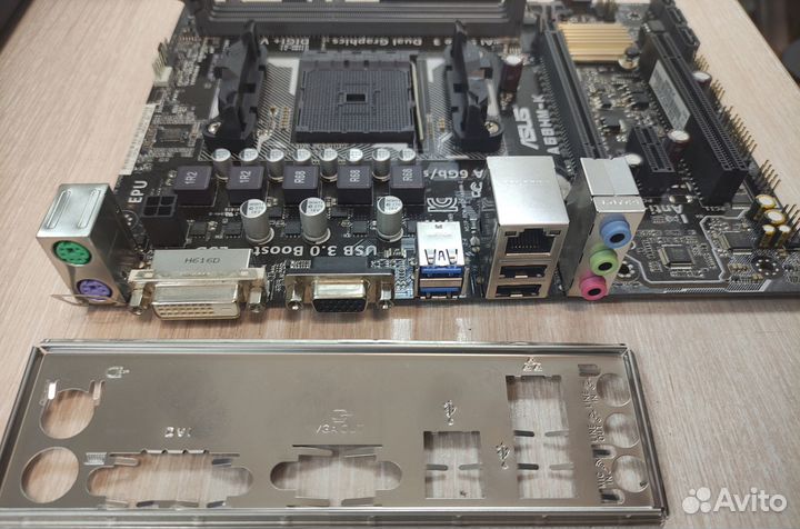 Мат плата Asus FM2+ с процессором