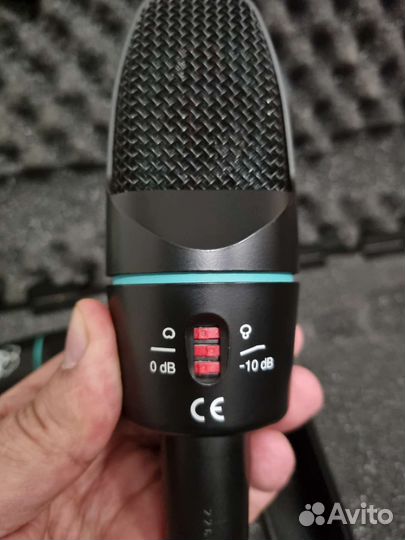 Микрофон akg c3000