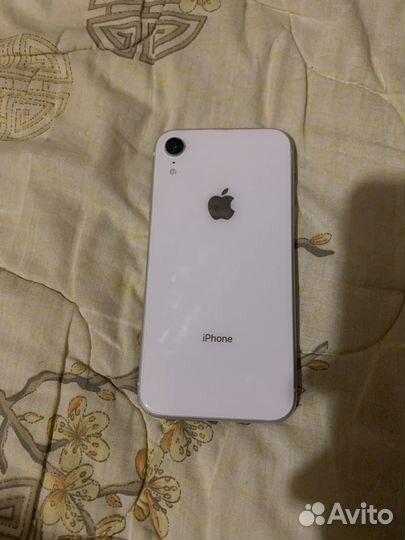 iPhone Xr, 64 ГБ