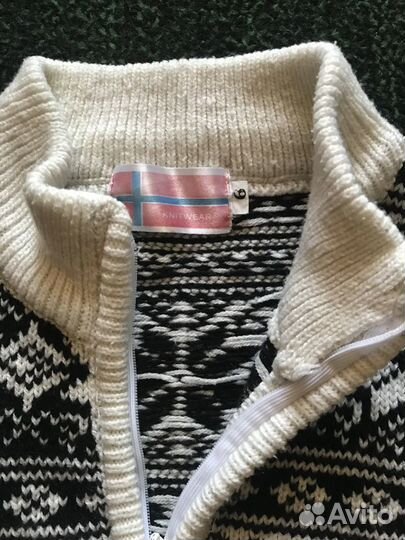 Свитер детский Knitwear