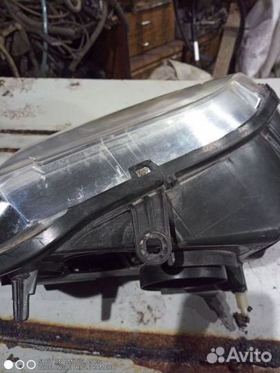 Фары на лада логус и рено логан