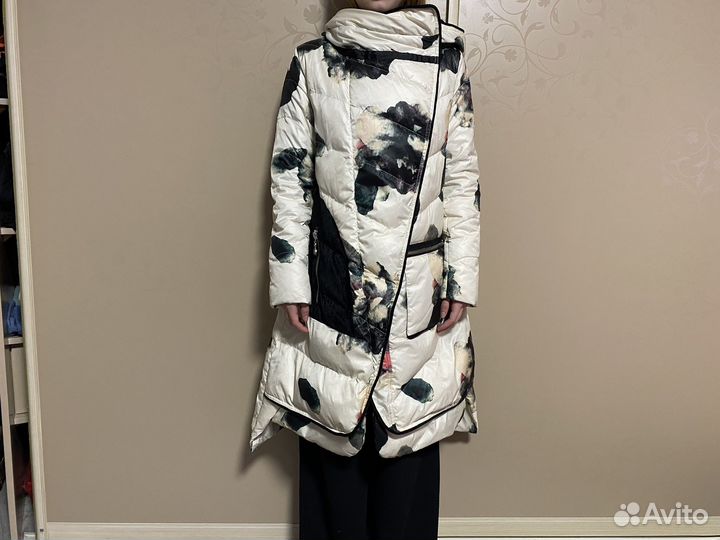 Пуховик женский