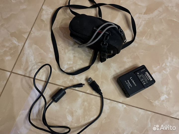 Фотоаппарат Panasonic цифровой