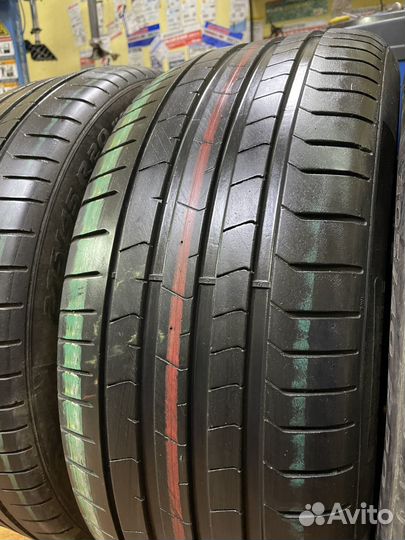 Pirelli P Zero PZ4 275/45 R20 и 305/40 R20 112Y