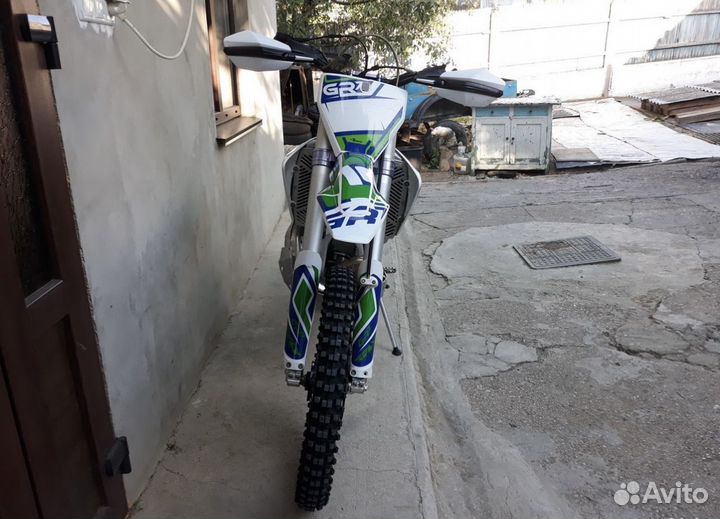 GR7 2T Lanza