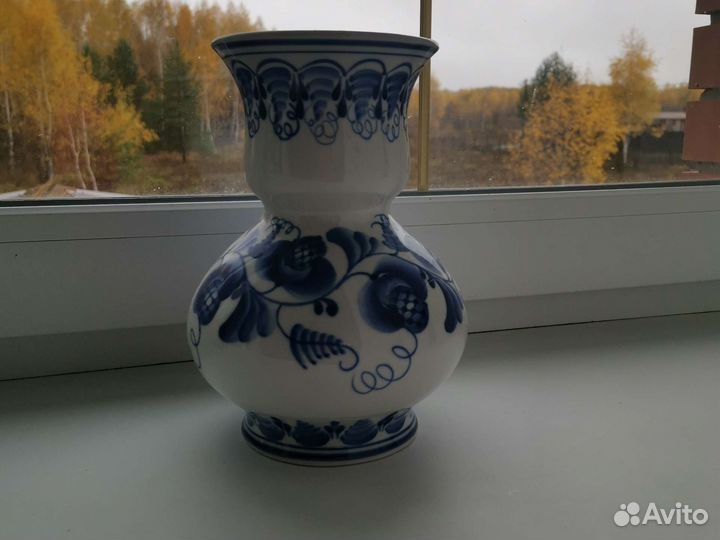 Ваза для цветы гжель