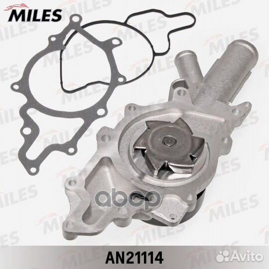 Насос водяной MB W203/W204/W211 2.0/2.2 CDI 02