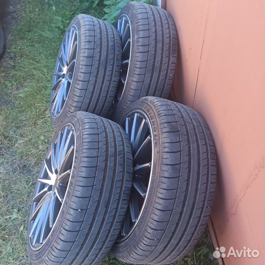 Колеса Vossen vfs-2 r17