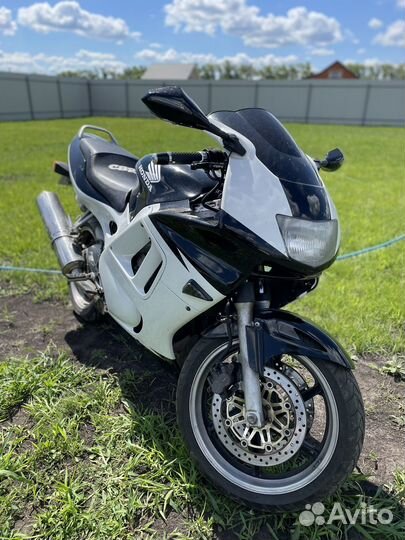 Honda cbr 600 f3