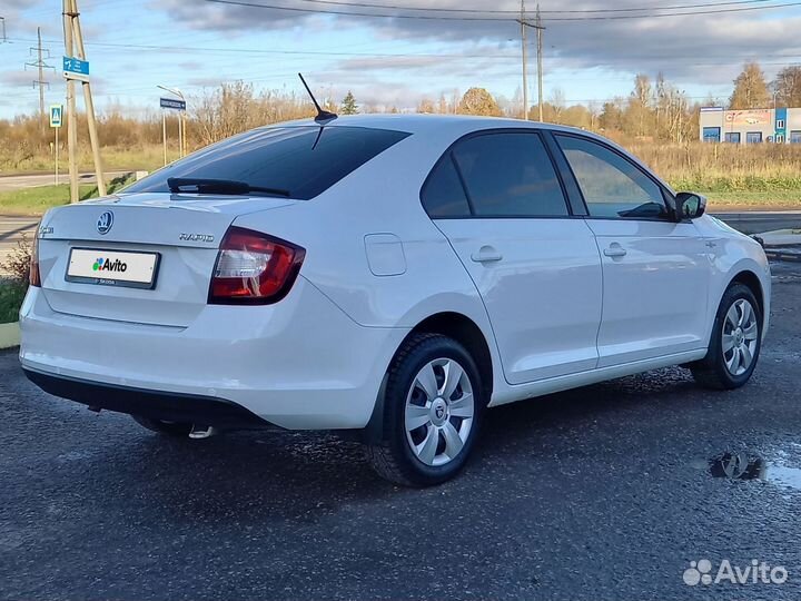 Skoda Rapid 1.6 AT, 2019, 49 000 км