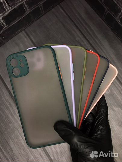 Чехол на iPhone