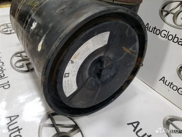 Корпус воздушного фильтра Isuzu Giga CXM70 8PD1