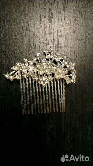 Заколка-украшение в волосы