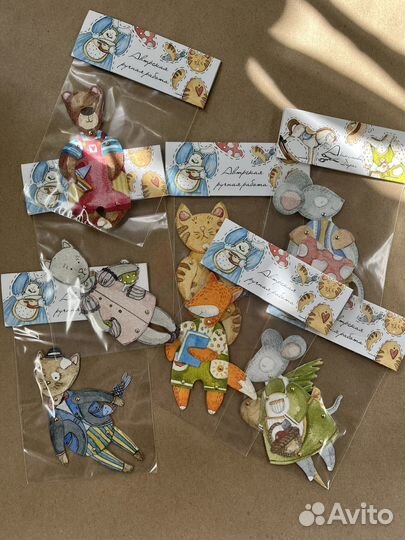 Шарнирная авторская бумажная игрушка