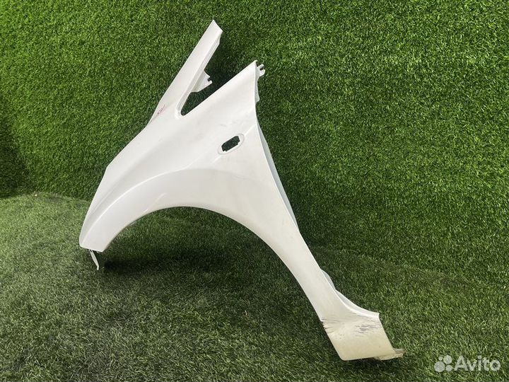 Крыло переднее левое Nissan Note E12 HR12DDR 2013