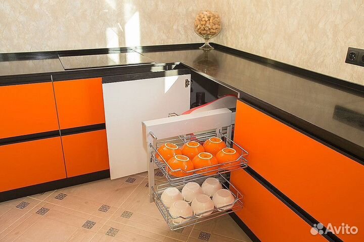 Кухонный гарнитур угловой